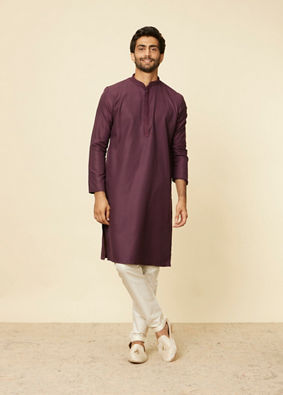 alt message - Manyavar Men Purple Kurta Set image number 2