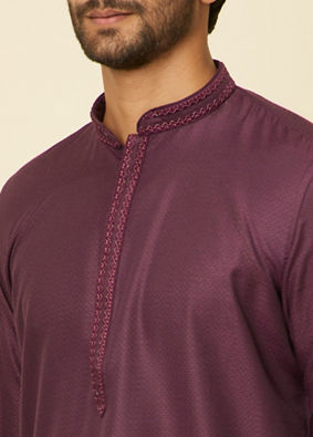 alt message - Manyavar Men Purple Kurta Set image number 1