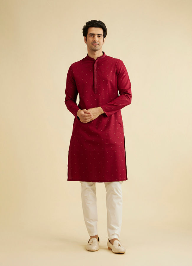 alt message - Manyavar Men Maroon Red Kurta Set with Embroidered Neckline image number 2