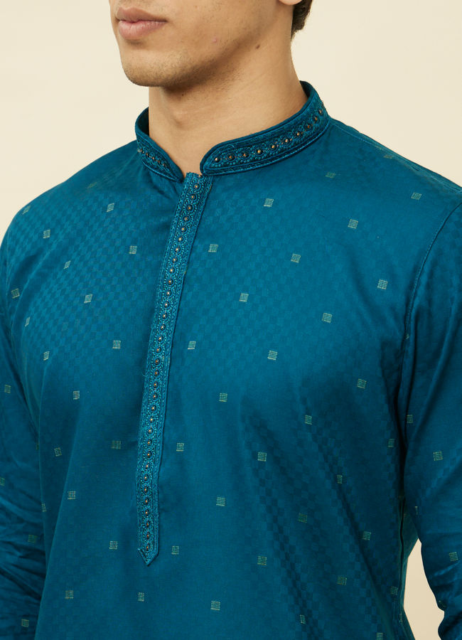 alt message - Manyavar Men Sapphire Blue Checkered Kurta Set image number 1