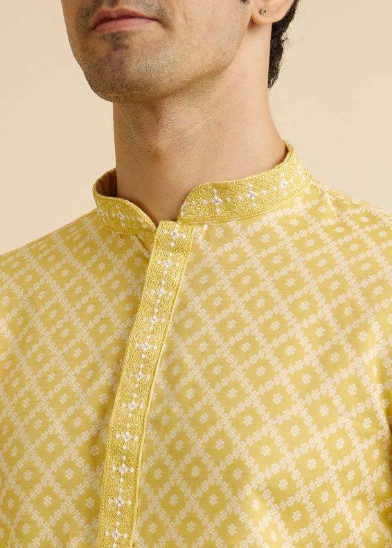 Manyavar Men Yellow Grid Patterned Kurta Set