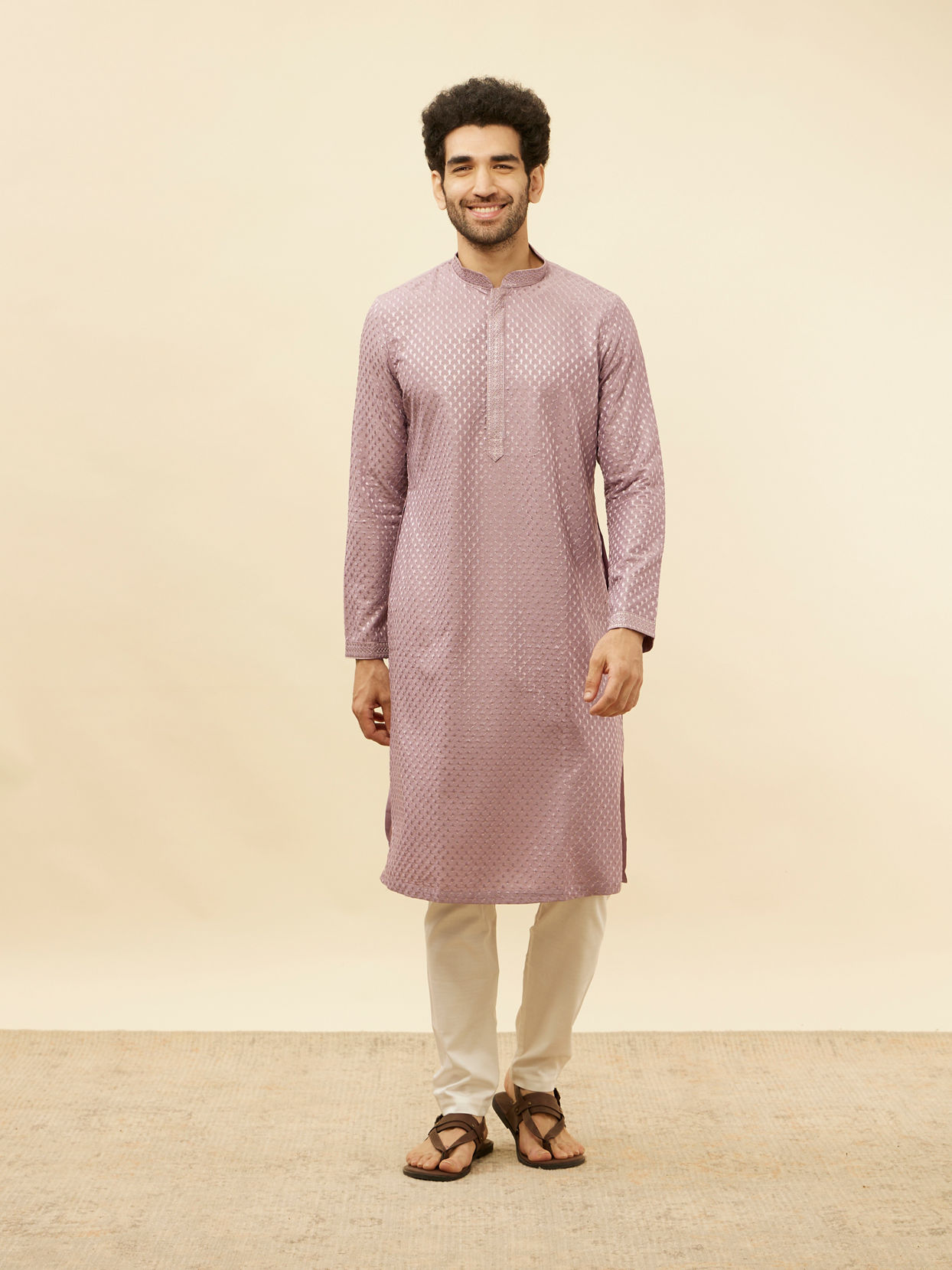 alt message - Manyavar Men Lilac Purple Sequined Kurta Set image number 2