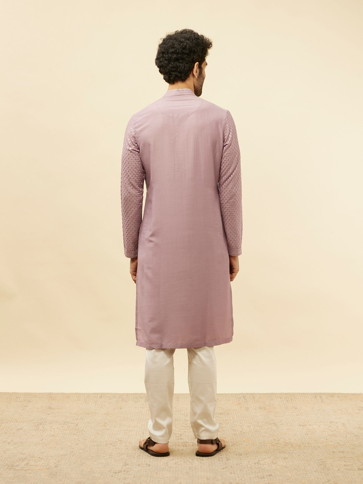 alt message - Manyavar Men Lilac Purple Sequined Kurta Set image number 5