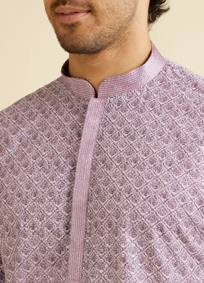 alt message - Manyavar Men Soft Purple Lattice Patterned Chikankari Inspired Kurta Set image number 1