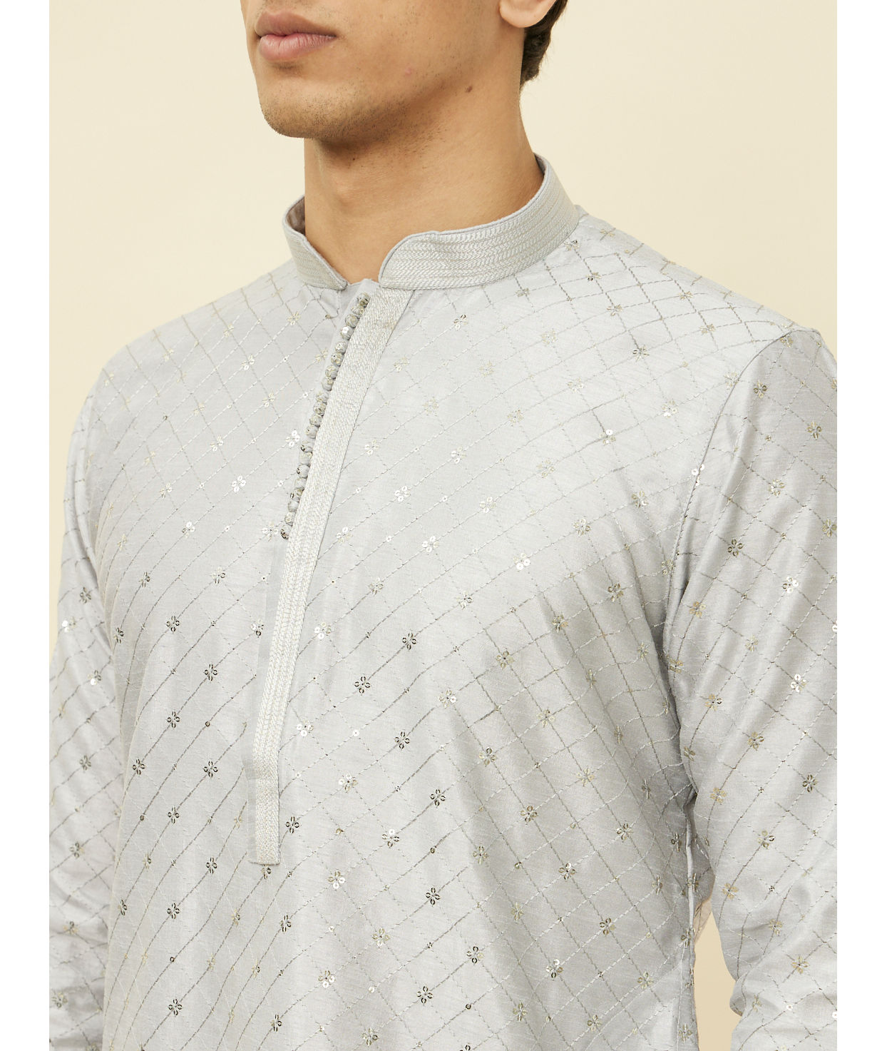 alt message - Manyavar Men Glacier Grey Sequined Patterned Kurta Set image number 1