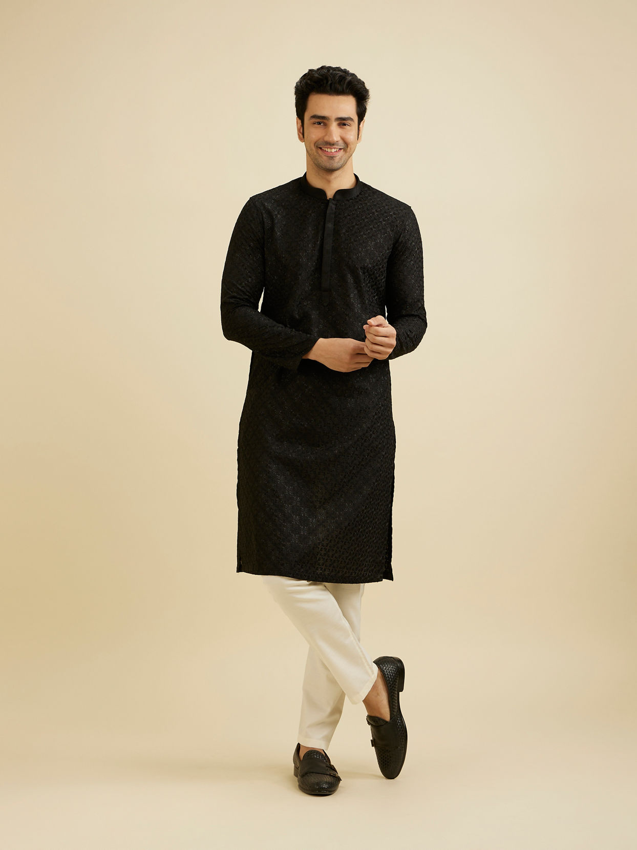 Manyavar Men Ebony Black Ogee Jaal Patterned Kurta Set with Chikankari Embroidery