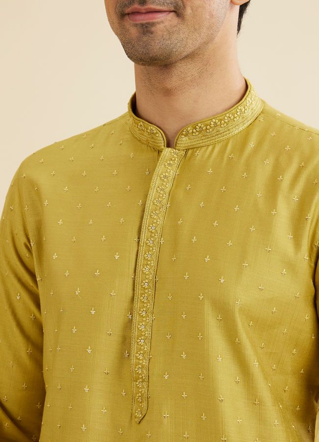 Manyavar Men Mehndi Green Embroidered Kurta Set With Sequin Work