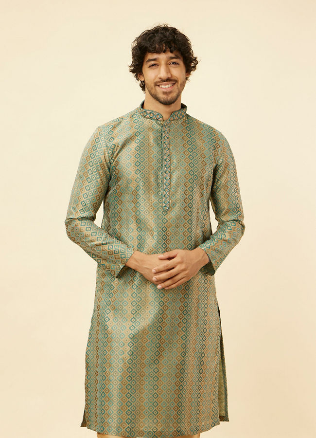 alt message - Manyavar Men Tropical Blue Diamond Patterned Kurta Set image number 0