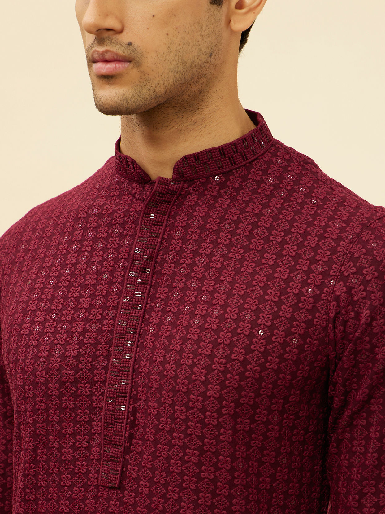 alt message - Manyavar Men Deep Maroon Chikankari Embroidered Sequinned Kurta Set image number 1