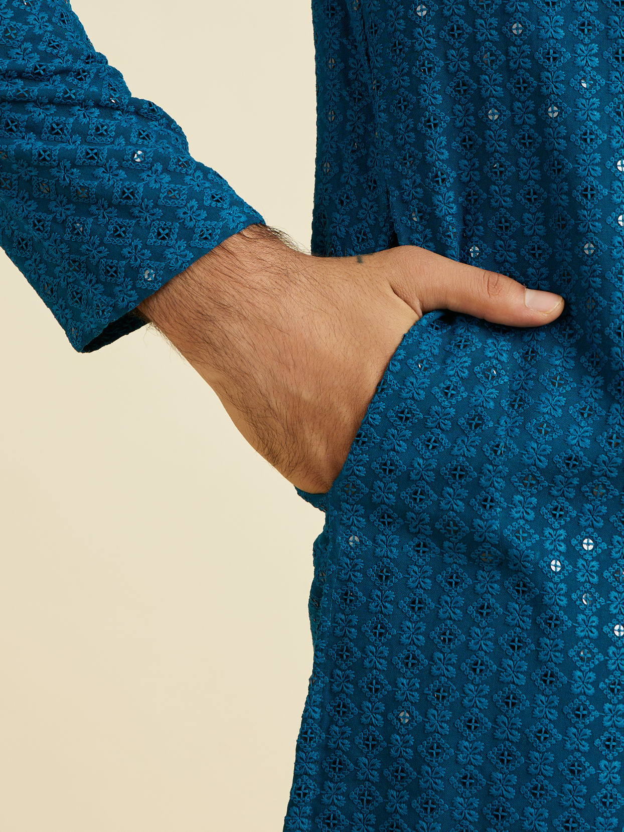 Manyavar Men Elegant Teal Blue Kurta Pyjama
