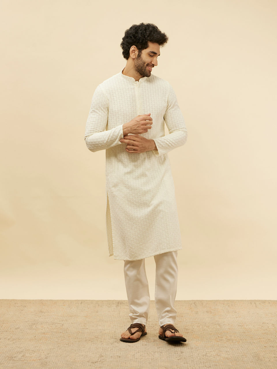 Manyavar Men Soft Cream Chikankari Sequinned Kurta Set