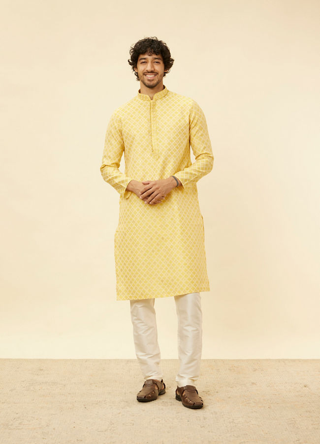 alt message - Manyavar Men Crayola Yellow Floral Buta Patterned Kurta Set image number 2