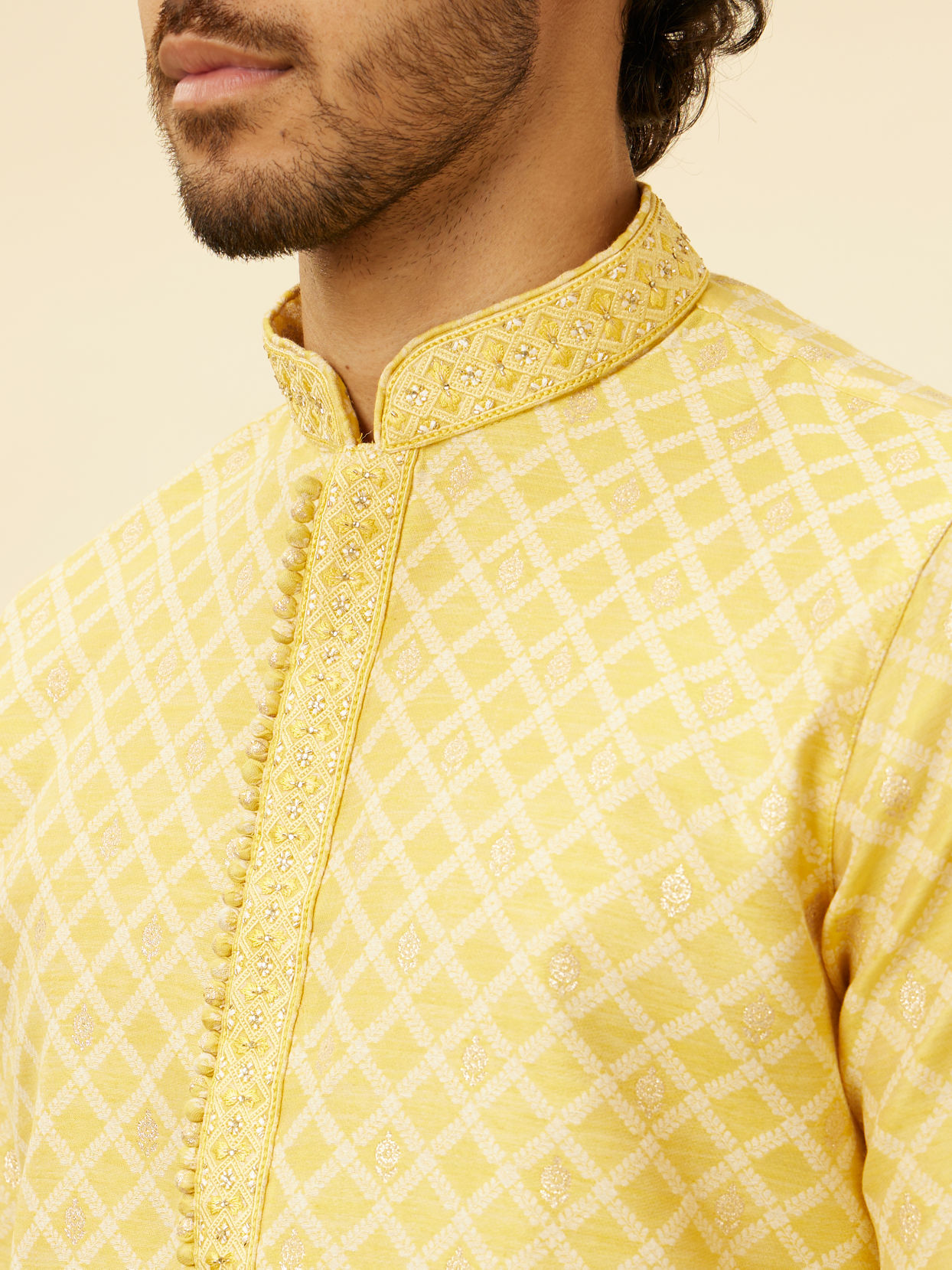 alt message - Manyavar Men Crayola Yellow Floral Buta Patterned Kurta Set image number 1