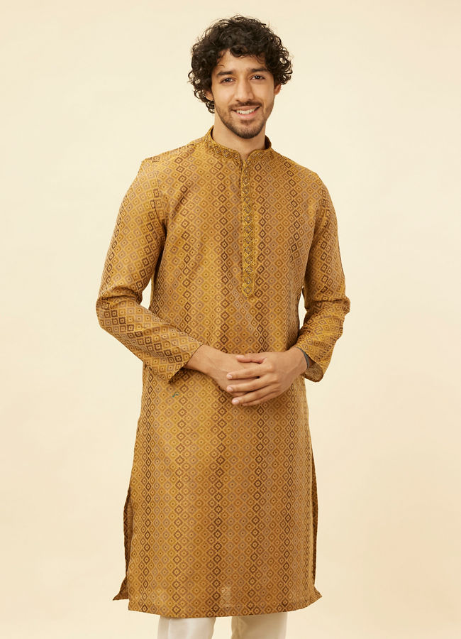 alt message - Manyavar Men Sepia Green Diamond Patterned Kurta Set image number 0