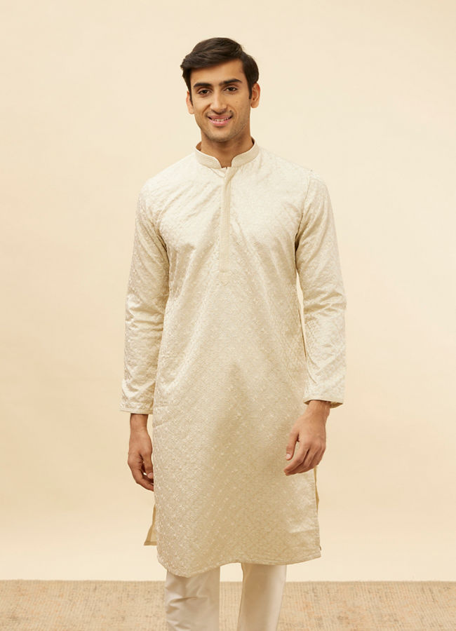 alt message - Manyavar Men Pearl White Jaal Embroidered Sequinned Kurta Set image number 0