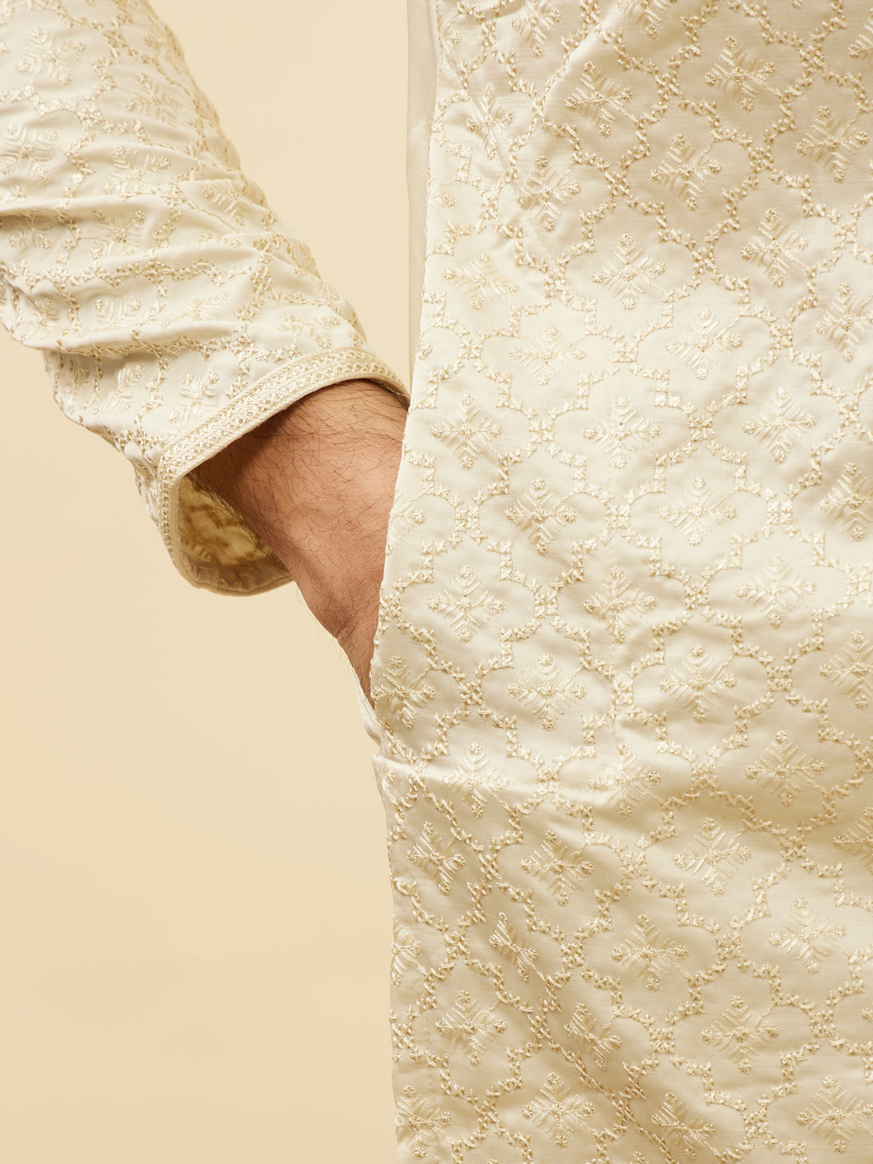 Manyavar Men Pearl White Jaal Embroidered Sequinned Kurta Set