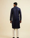 alt message - Manyavar Men Dark Blue Jaal Patterned Kurta Set image number 4