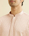 alt message - Manyavar Men Baby Pink Jaal Patterned Kurta Set image number 1