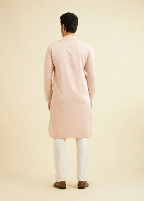 alt message - Manyavar Men Baby Pink Jaal Patterned Kurta Set image number 5