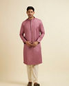 alt message - Manyavar Men Dusty Pink Jaal Patterned Kurta Set image number 2