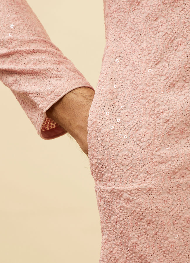 alt message - Manyavar Men Rose Pink Chikankari Sequinned Kurta Set image number 3