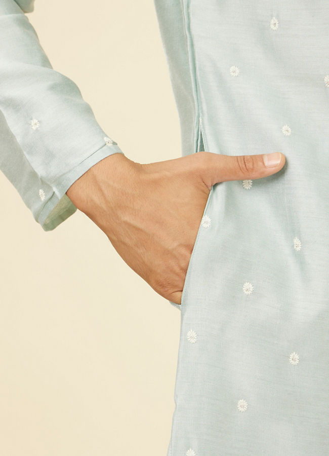 alt message - Manyavar Men Light Blue Buta Patterned Kurta Set image number 3