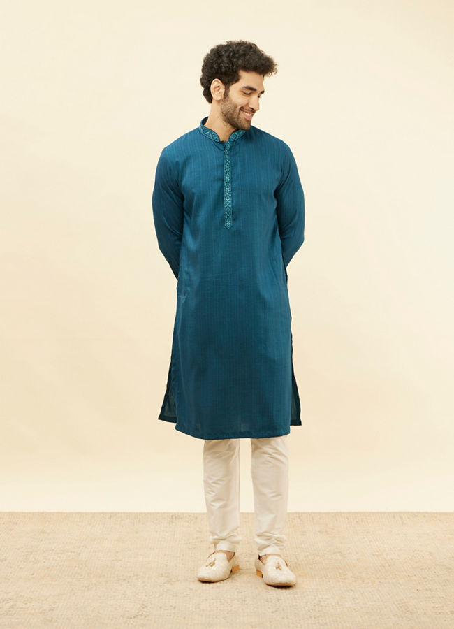 alt message - Manyavar Men Azure Blue Embroidered Placket Kurta Set image number 2