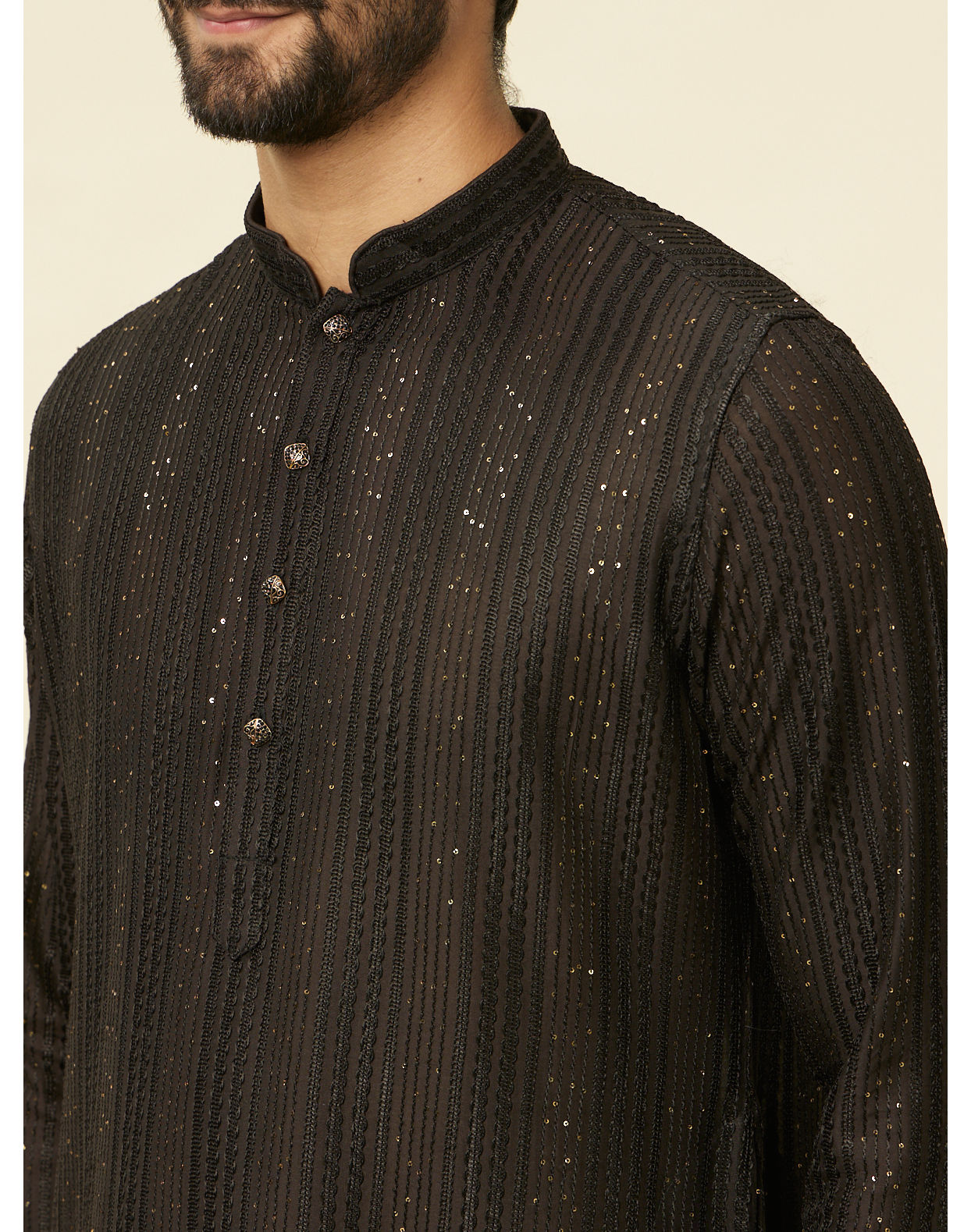 alt message - Manyavar Men Midnight Black Linear Patterned Kurta Set image number 1