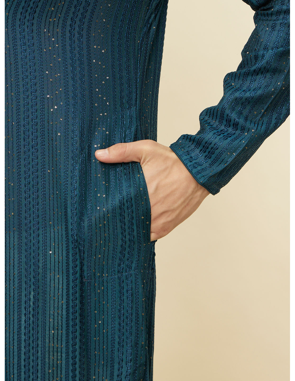 Manyavar Men Violet Blue Linear Patterned Kurta Set