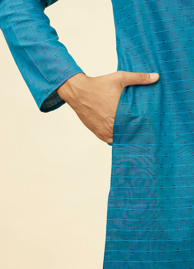 alt message - Manyavar Men Teal Blue Self Patterned Kurta Set image number 3