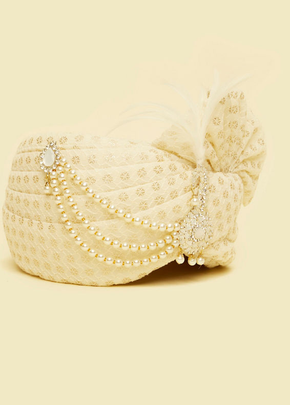 Manyavar Men Luxurious Georgette Cream Safa