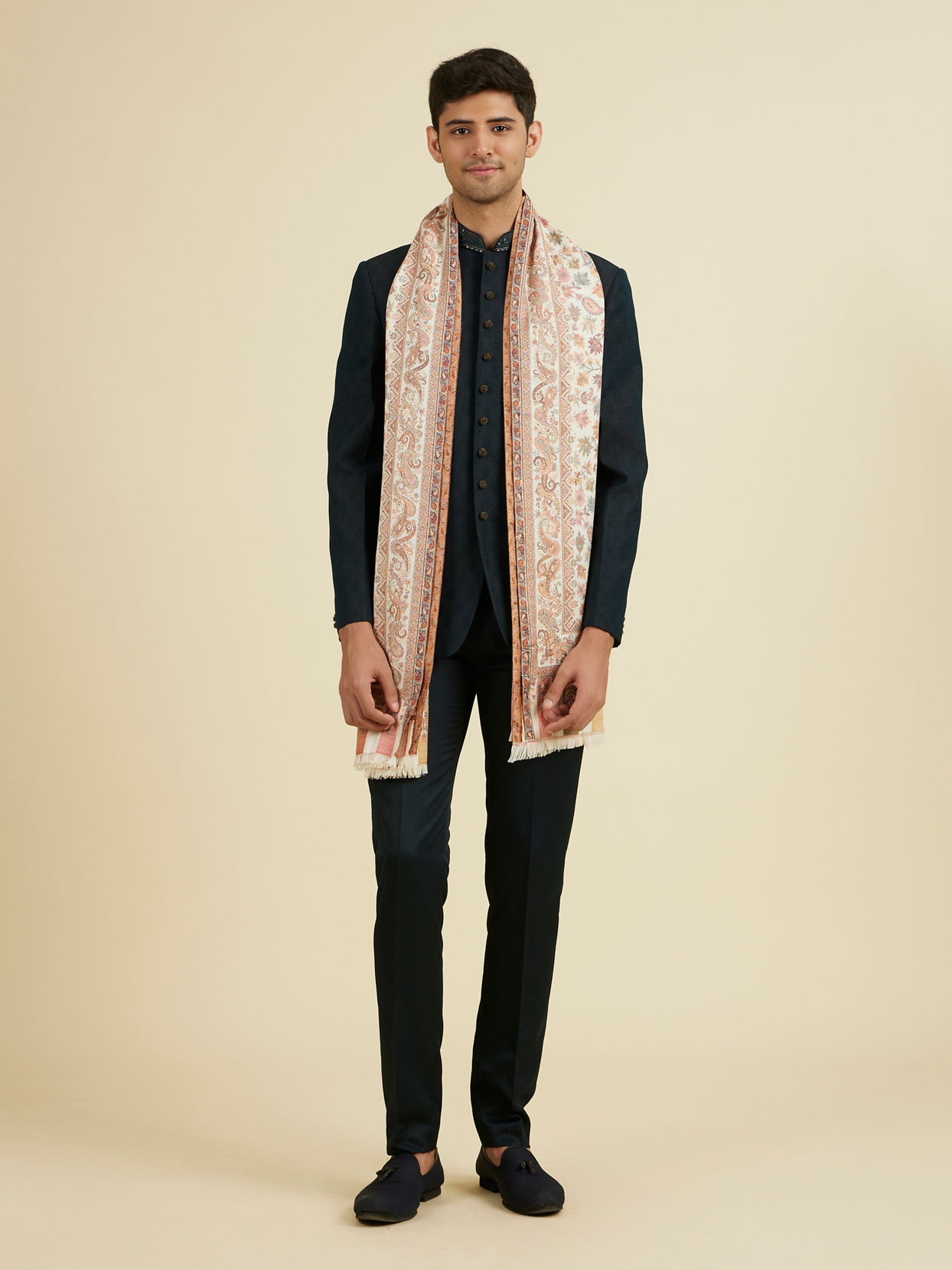 Manyavar Men Cream Elegance Shawl