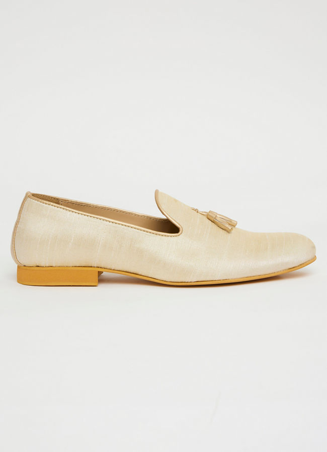 Manyavar Men Antique White Tassled Loafers