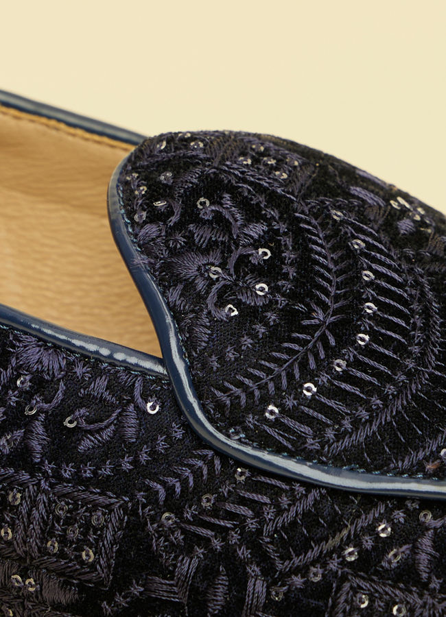 Manyavar Men Sapphire Blue Sequined Embroidered Jooti