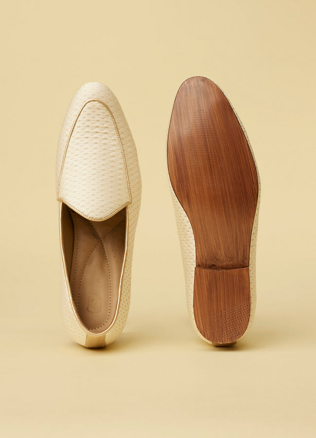 Soft Cream Self Patterned Loafers image number 4
