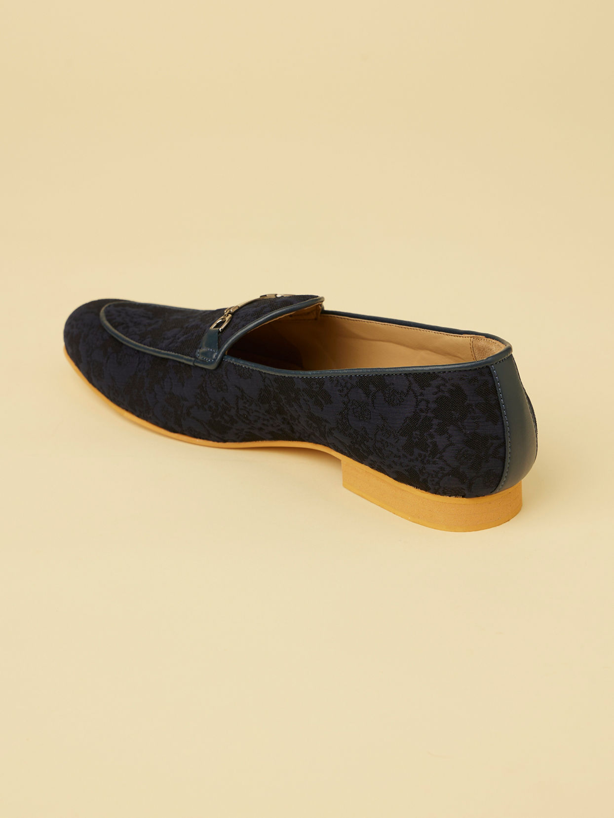 alt message - Manyavar Men Navy Blue Floral Self Patterned Loafers image number 5