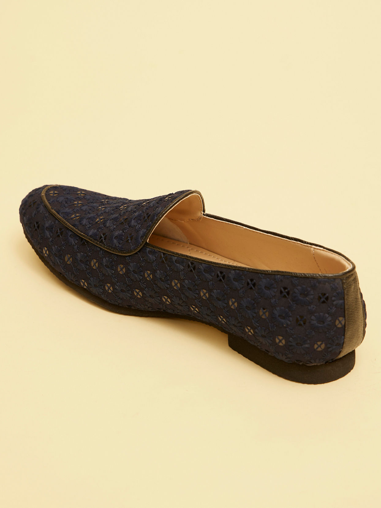 alt message - Manyavar Men Navy Blue Floral Patterned Sequined Loafers image number 5