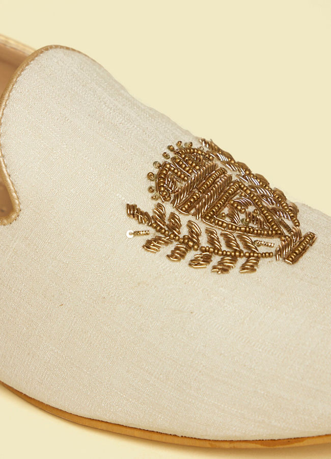 Manyavar Men Soft Cream Self Embroidered Jootis