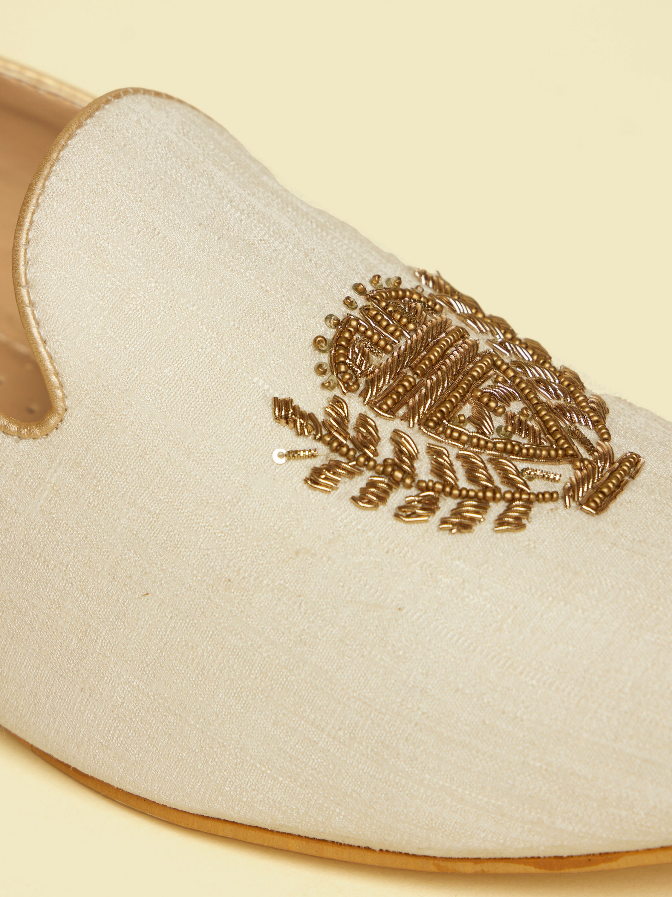 Manyavar Men Soft Cream Self Embroidered Juttis