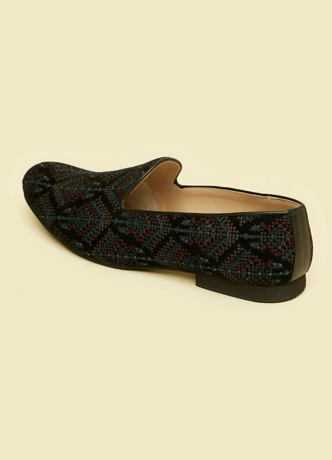 alt message - Manyavar Men Dark Blue Sequined Loafer Style Jutis image number 5