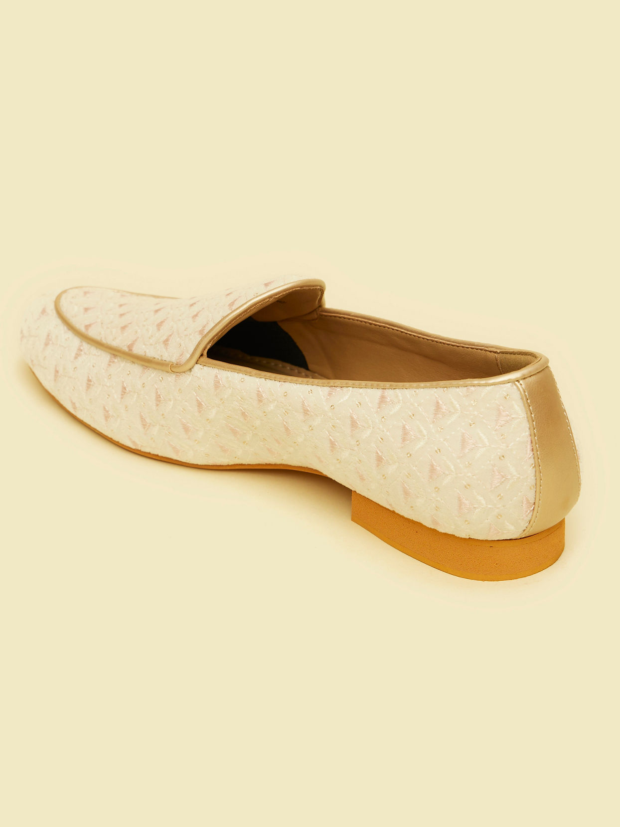 Manyavar Men Velvety Elegance Cream Shoe
