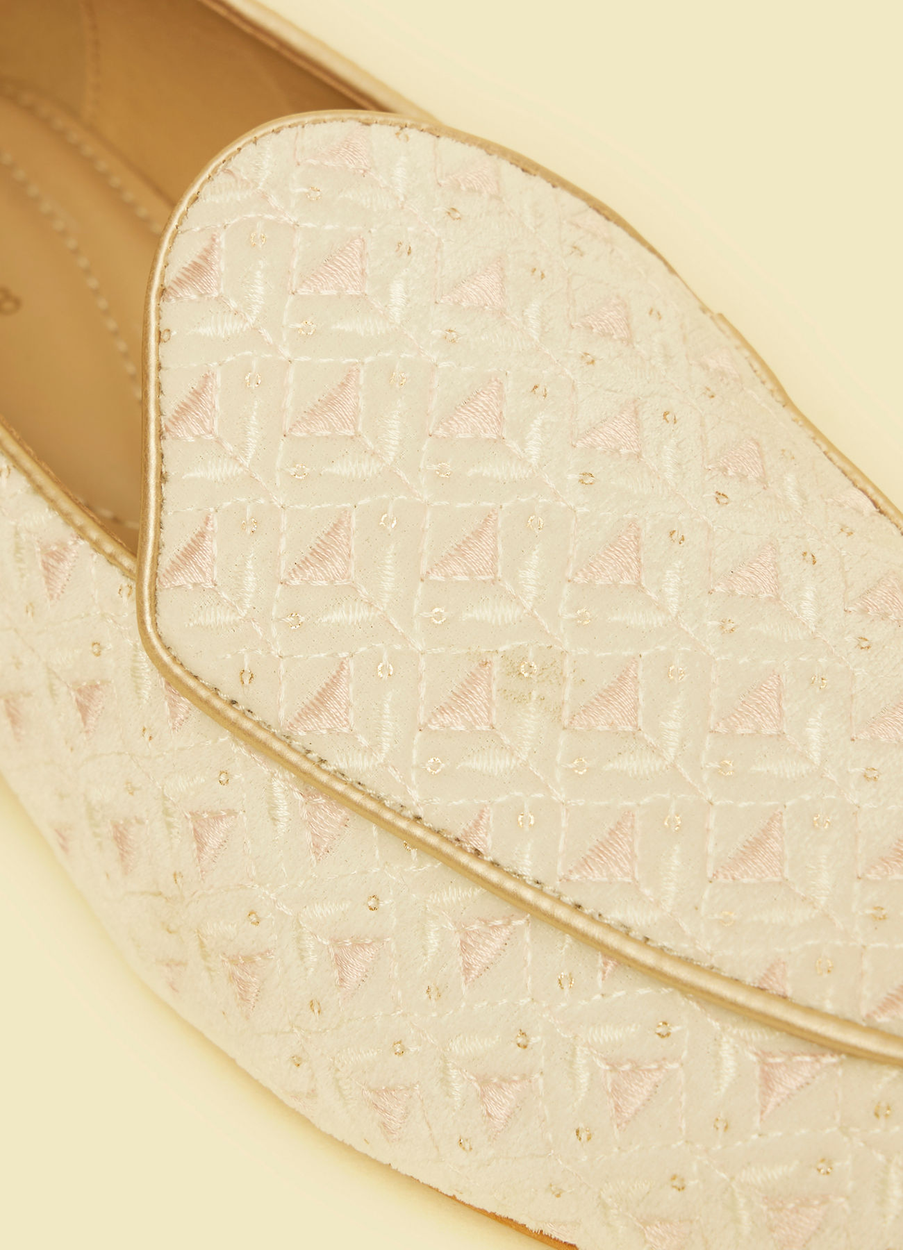 Manyavar Men Velvety Elegance Cream Shoe