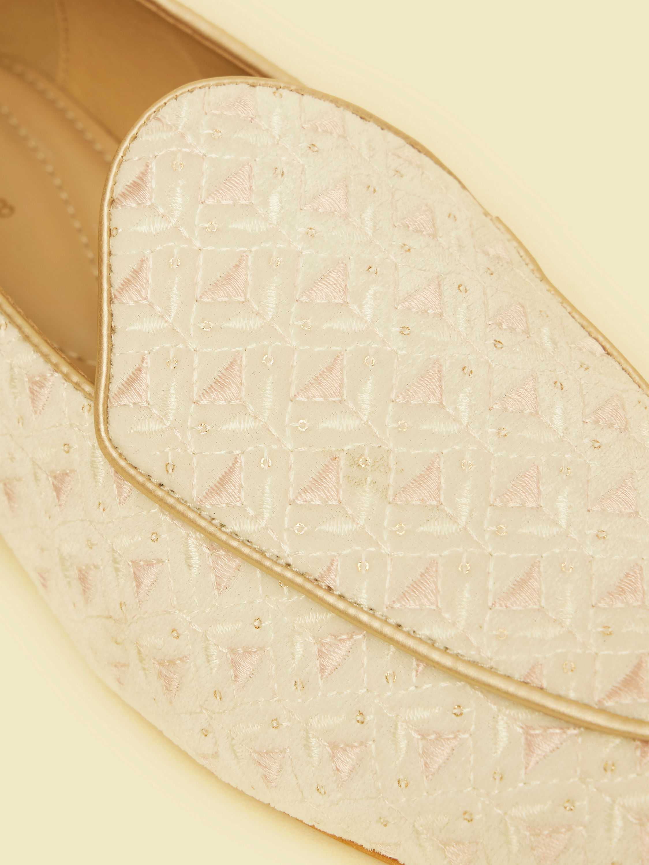 Manyavar Men Velvety Elegance Cream Shoe