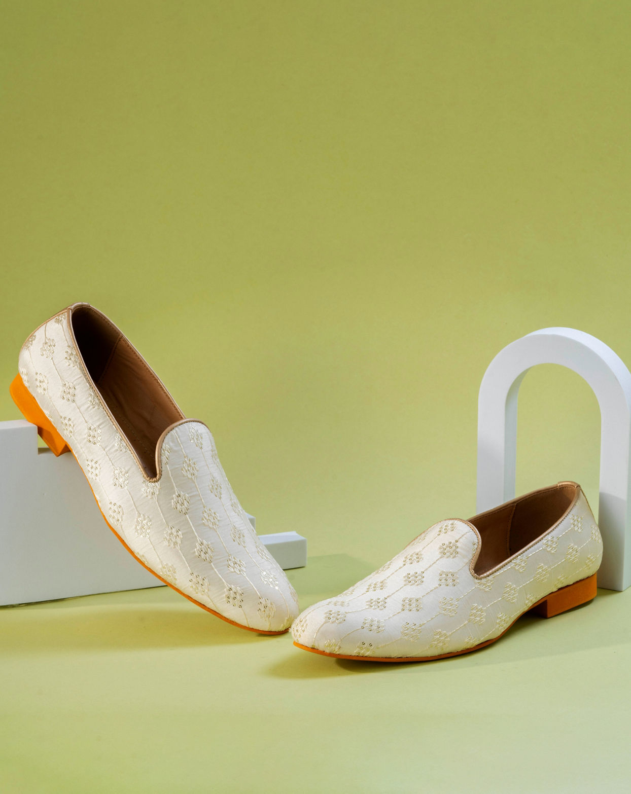 Manyavar Men Cream Thread Embroidery Shoes