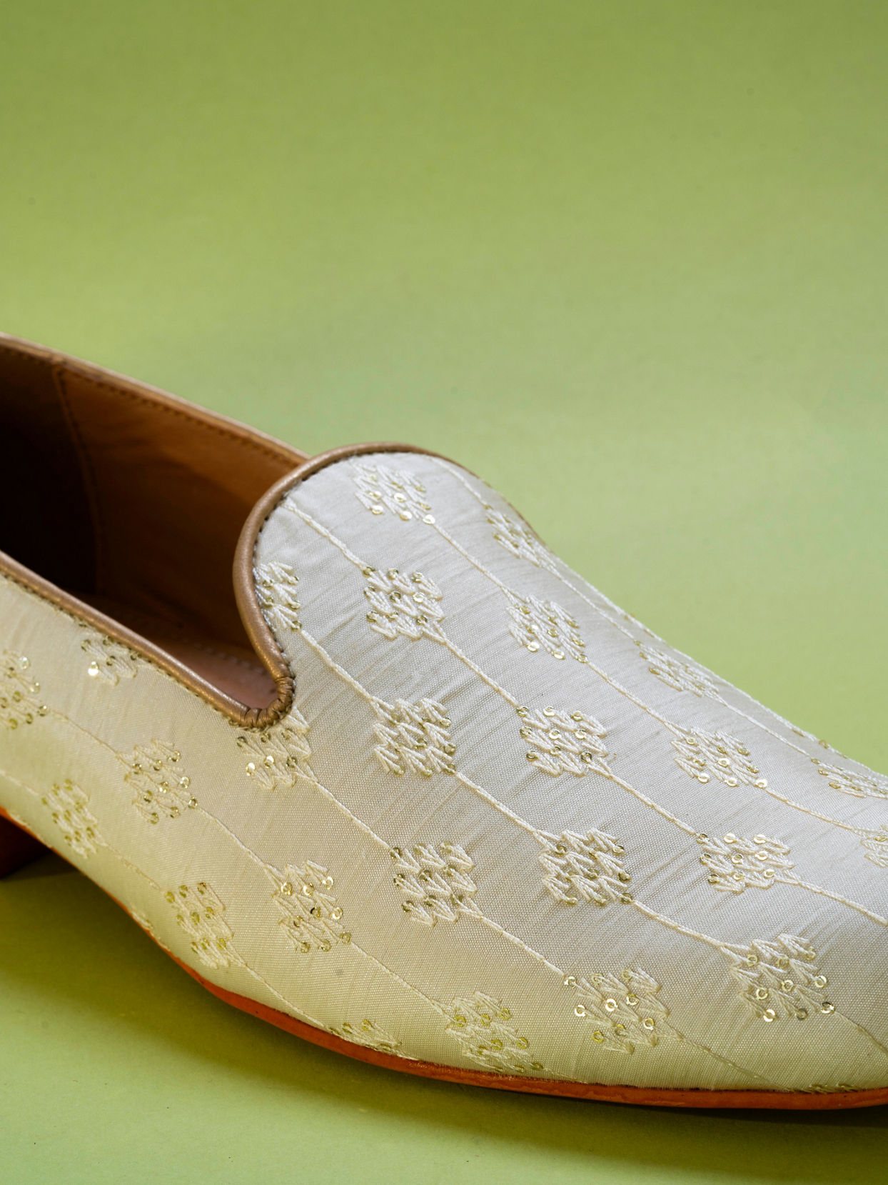 Manyavar Men Cream Thread Embroidery Shoes