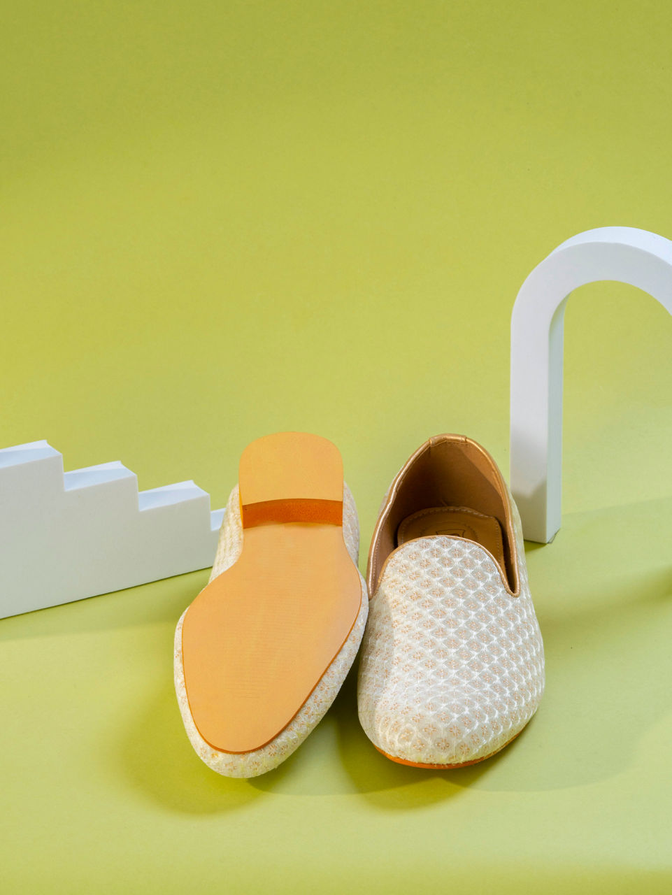 Manyavar Men Elegant Velvet Cream Shoe