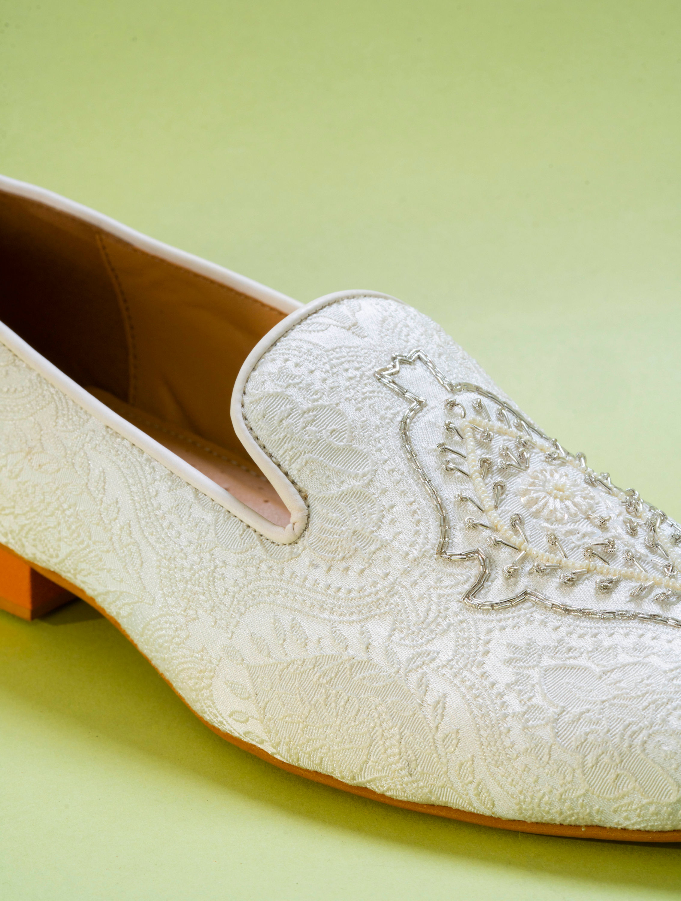 Manyavar Men White Brocade Shoe