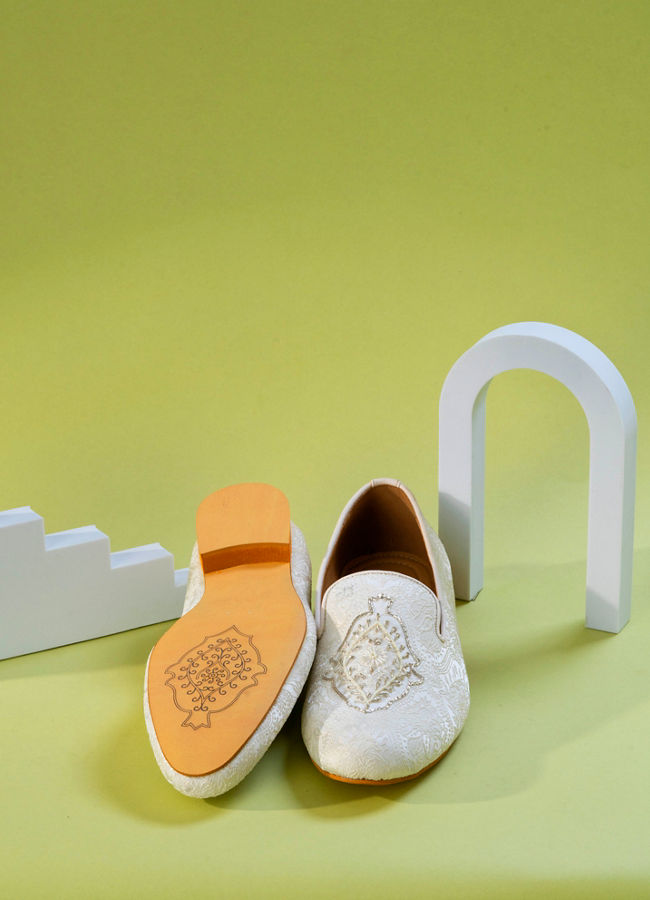 Manyavar Men White Brocade Shoe