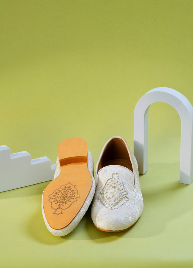 Manyavar Men White Brocade Shoe
