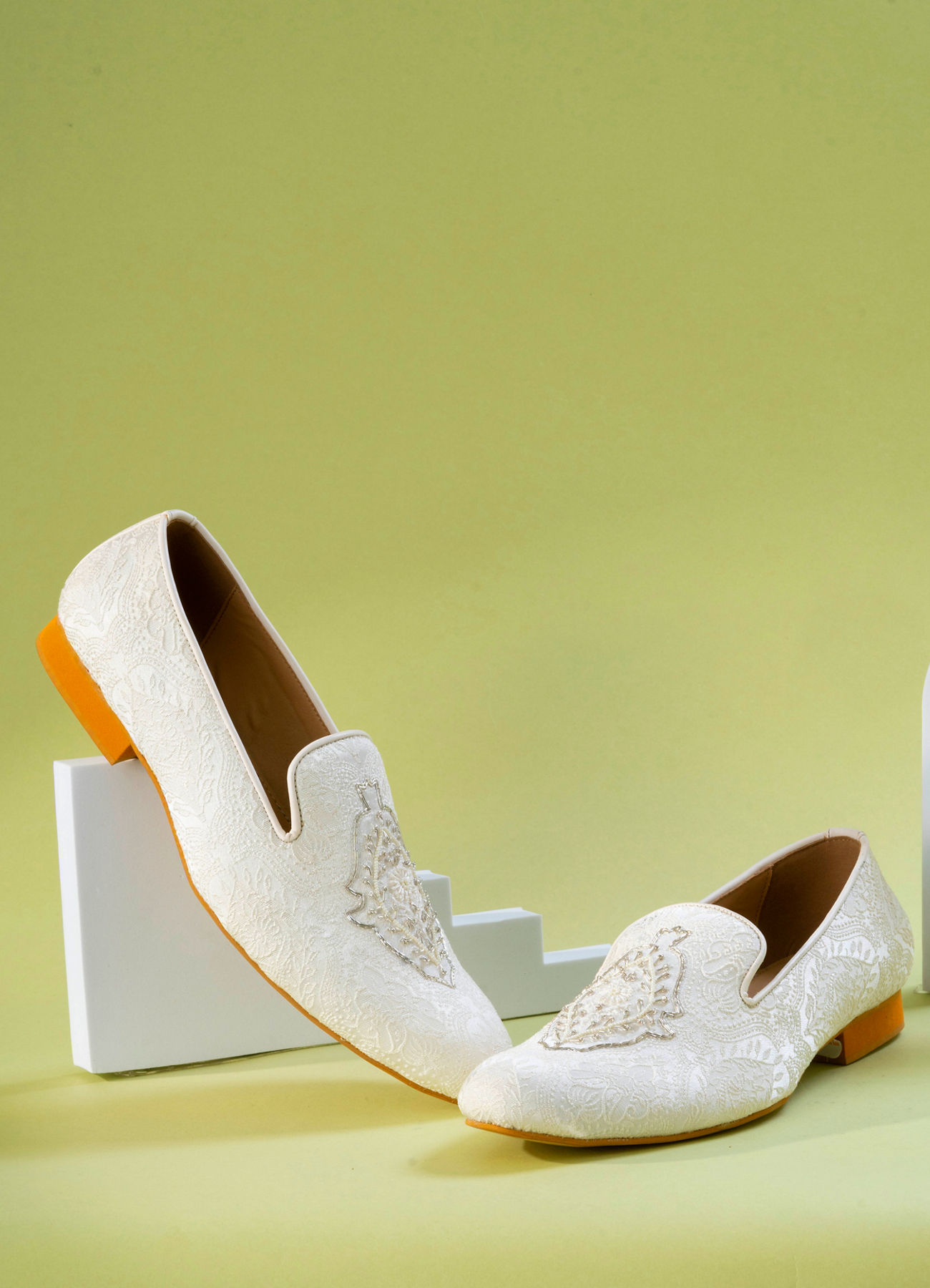 Manyavar Men White Brocade Shoe
